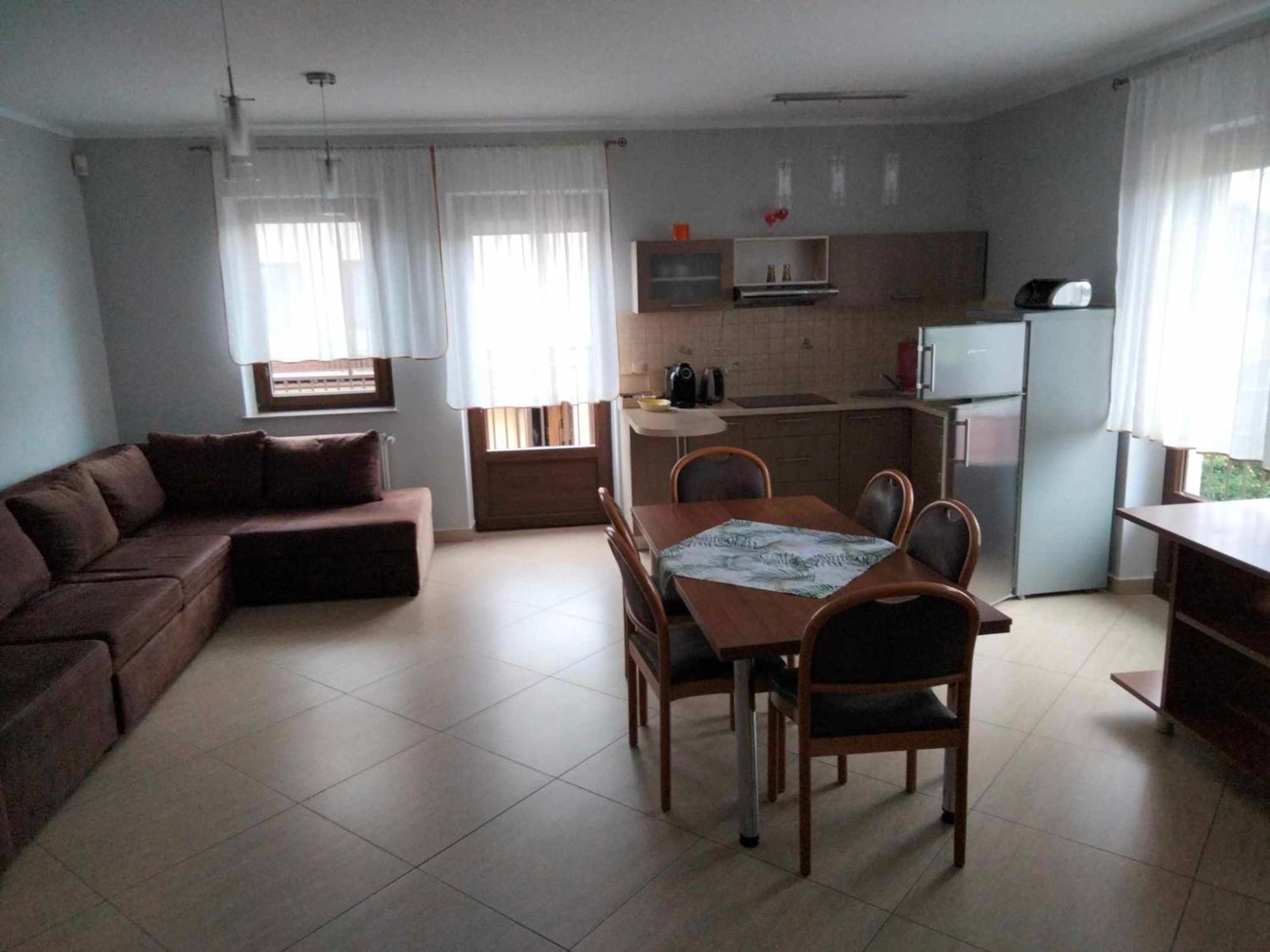Pokoje Goscinne Sliwka Mrzeżyno Dış mekan fotoğraf